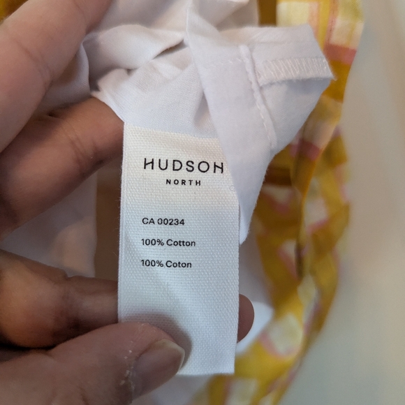 Hudson North Peplum Picnic Blouse - Picture 9 of 9